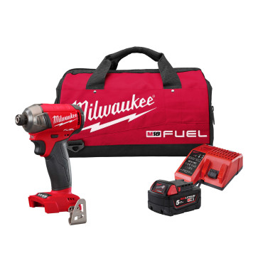 Milwaukee M18FQID-501B 1/4"-Akku-Schlagschrauber Set