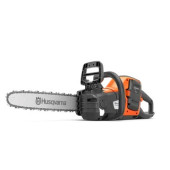 Husqvarna Akku-Motorsäge 230i mit Akku B140 und Ladegerät C80